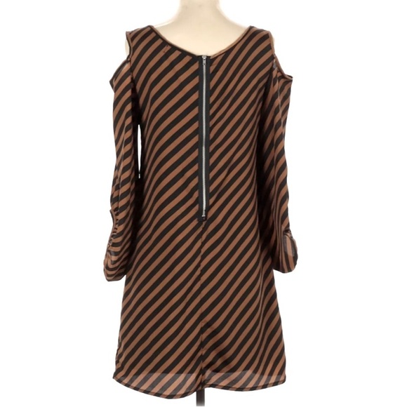 KARLIE Stripped Brown Dress - Picture 2 of 12
